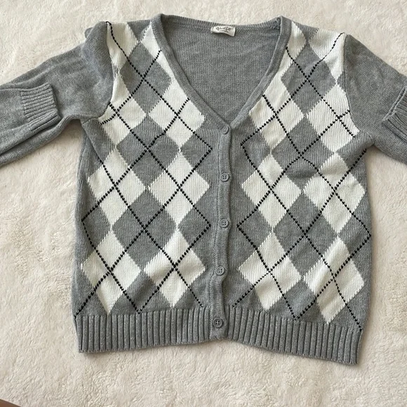 Top - Picture 2 of 4